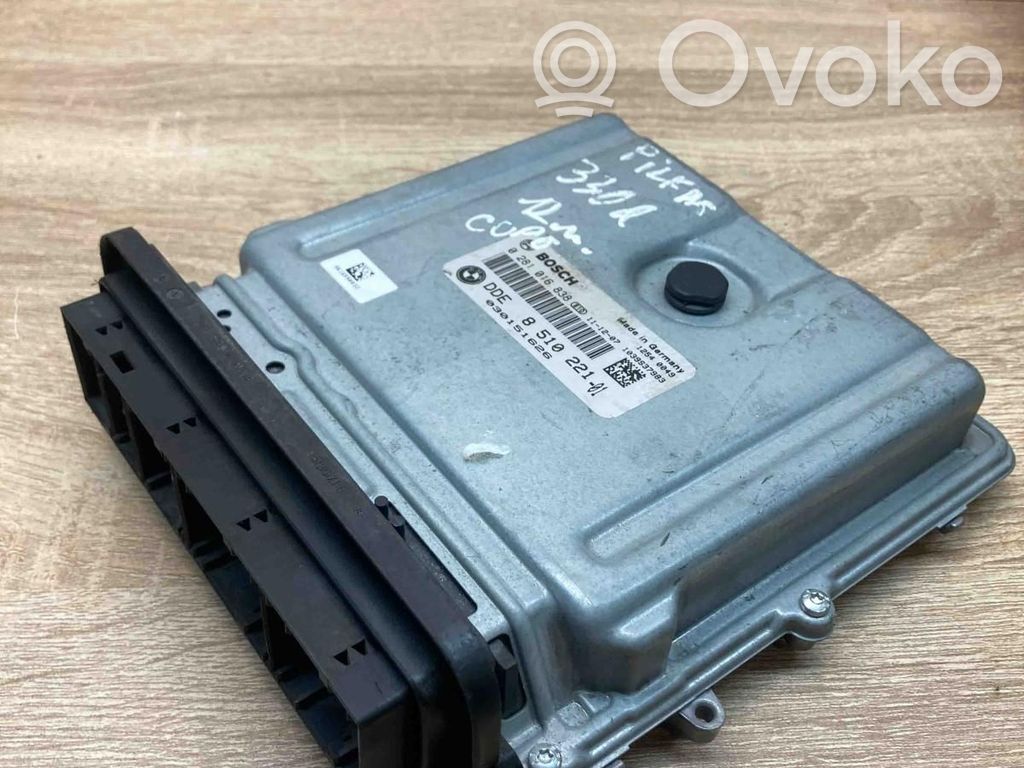 Unidad de control/módulo ECU del motor   8510221,0281016838