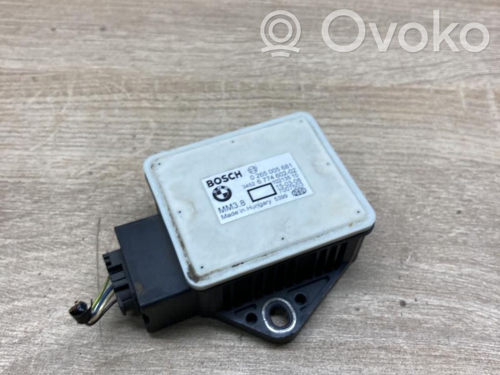 ESP Drehratensensor Querbeschleunigungssensor   6774602,0265005681