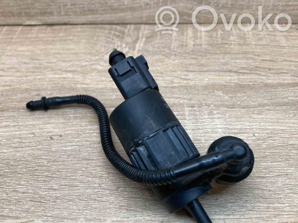 Volkswagen Touareg I Pompă spălător parbriz