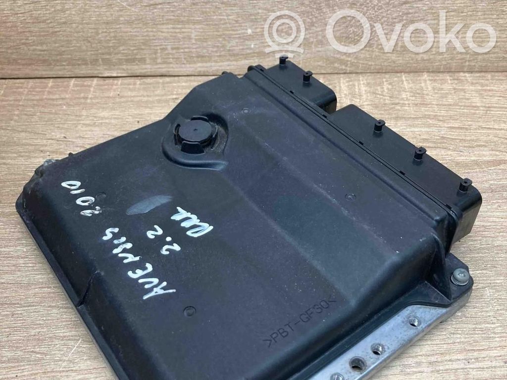 Toyota Avensis T270 Engine control unit/module ECU 