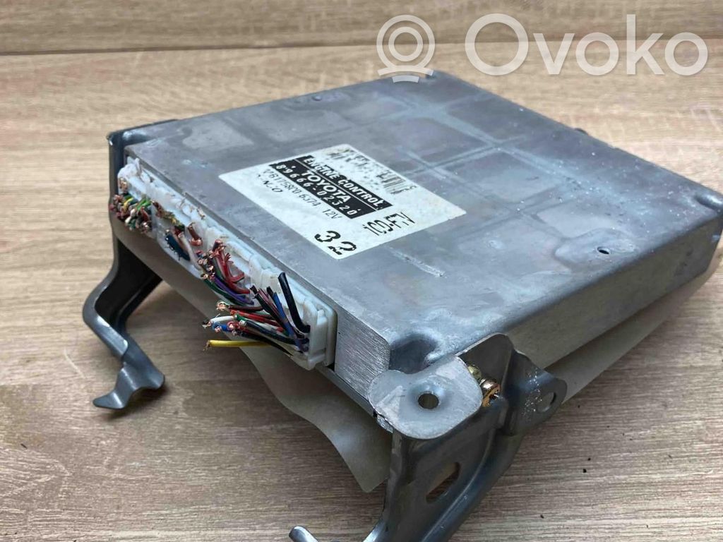 Toyota Corolla E120 E130 Engine control unit/module ECU 
