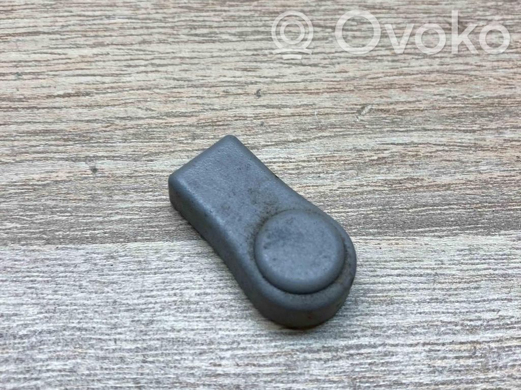 Mercedes-Benz E W211 Rivestimento del binario sedile anteriore del conducente 