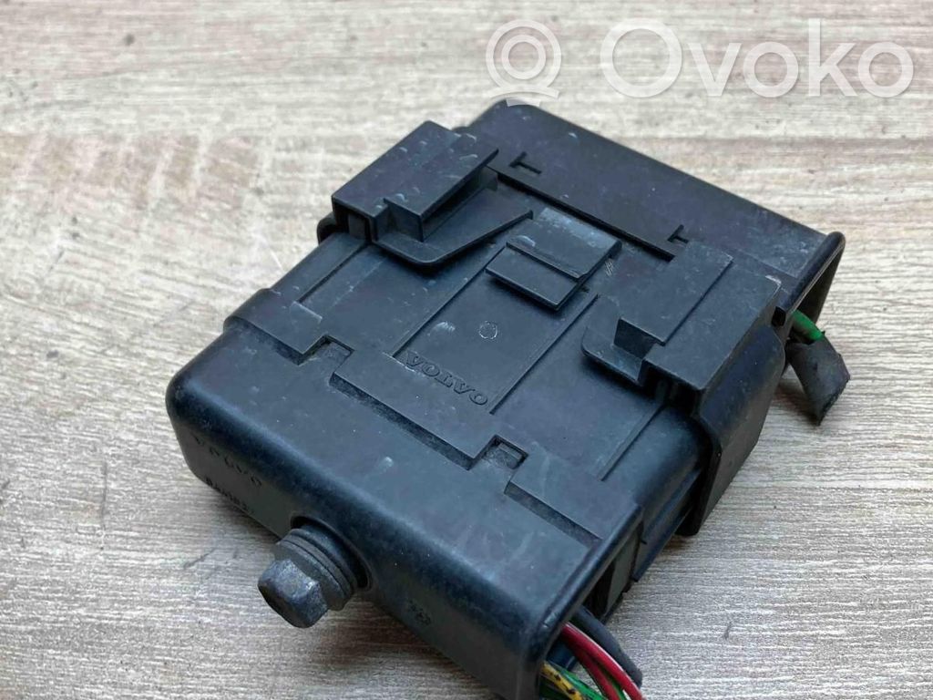 Toyota Avensis T270 Módulo de fusible 