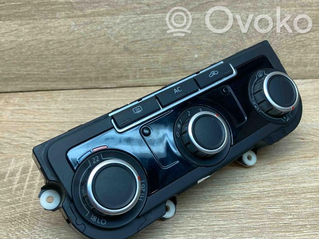 Volkswagen Golf VI Unitate control climatizare 