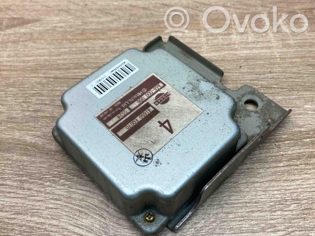Nissan X-Trail T30 Aizmugurējā tilta vadības bloks 