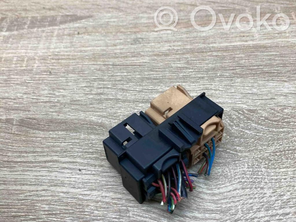 Cablu conectori   4F0937545C