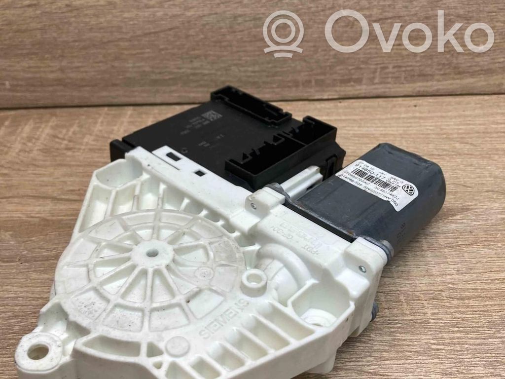 Volkswagen Jetta VI Motorino alzacristalli della portiera anteriore 