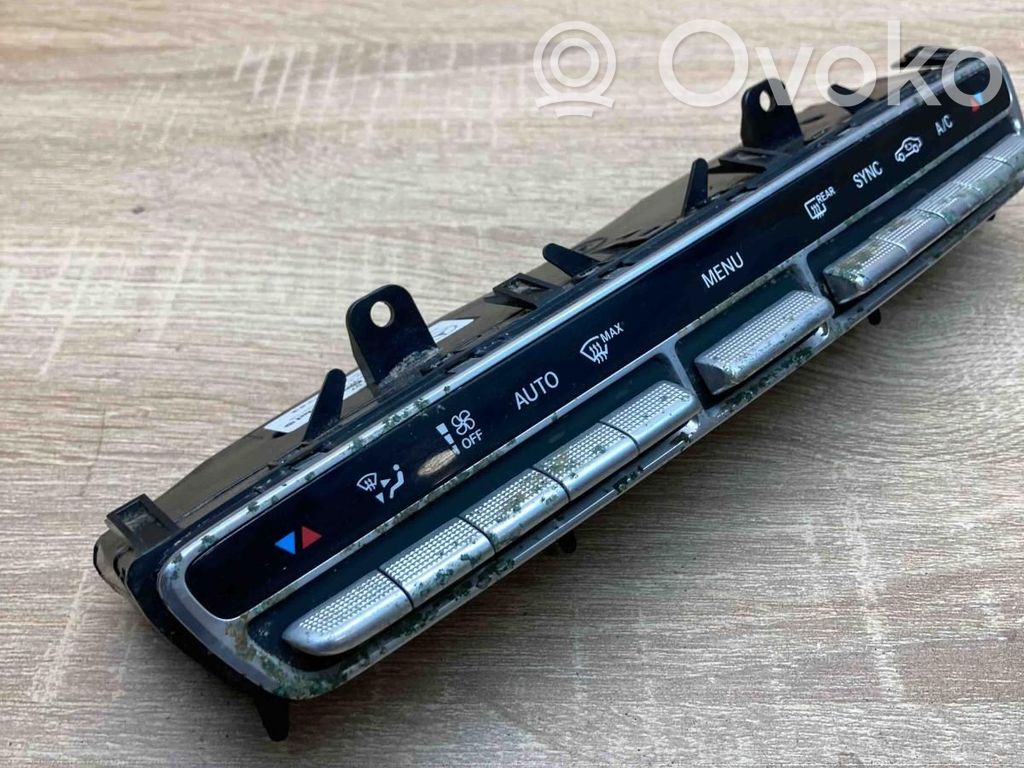 Mercedes-Benz E W213 Climate control unit 