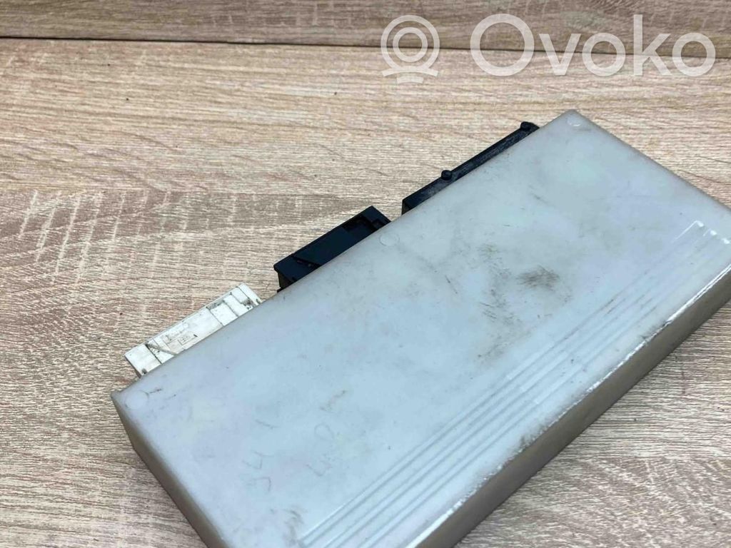 BMW 7 E38 Módulo de confort/conveniencia 