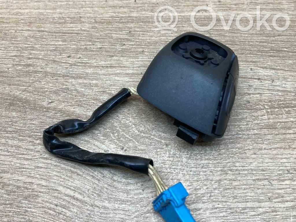 Volvo V70 Pulsanti/interruttori sul volante 