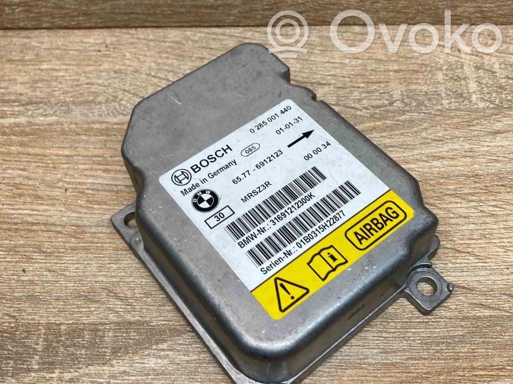 Airbag control unit/module   6912123,0285001440
