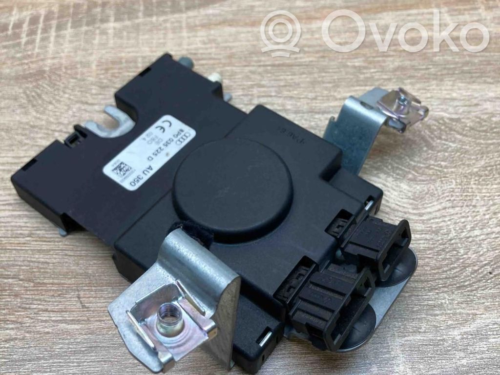 Audi A3 S3 8P Amplificator antenă aeriană 