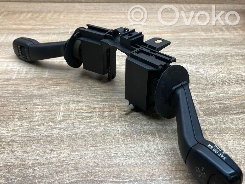 BMW 7 E38 Bloc semnalizator și ștergător parbriz 