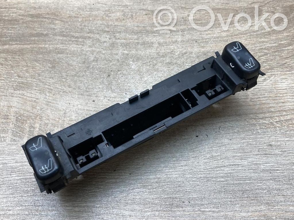 Mercedes-Benz E W210 Interruttore riscaldamento sedile 