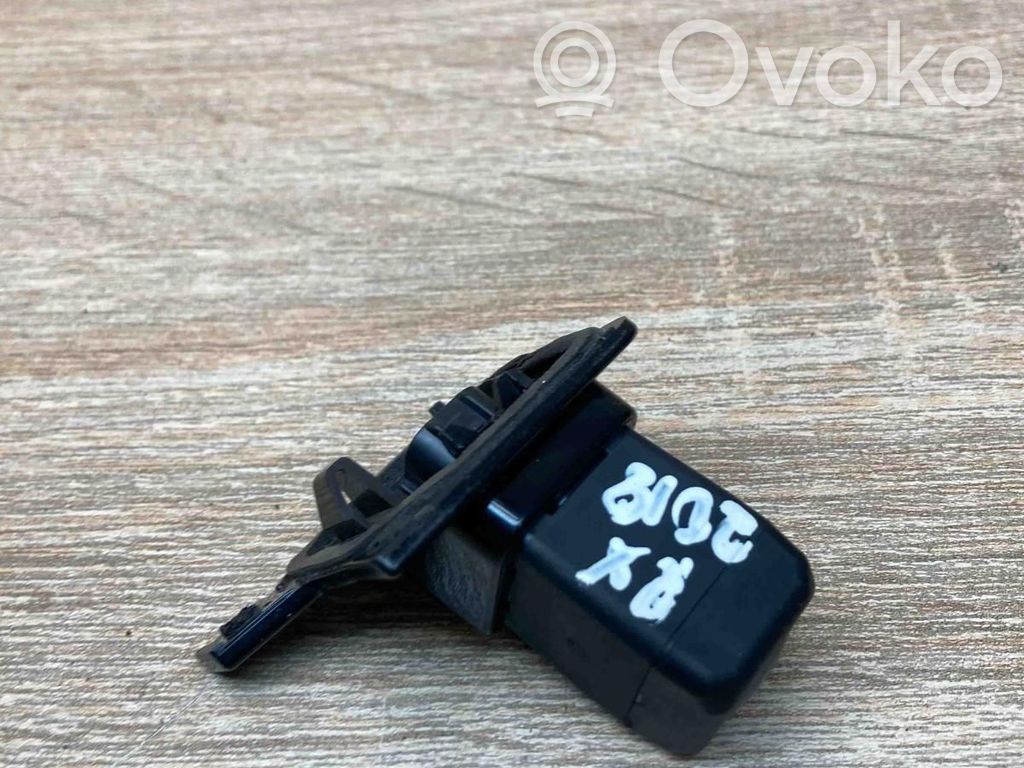 Kamera szyby przedniej / czołowej   867B00E061