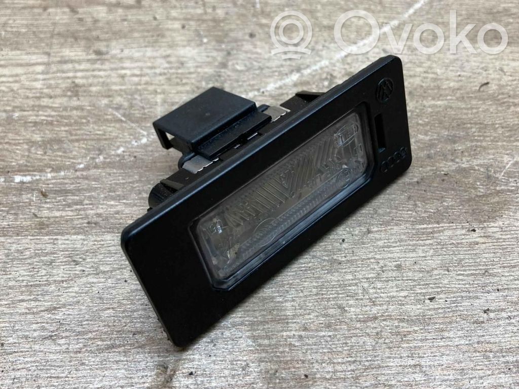 Audi A4 S4 B6 8E 8H Lampă număr 