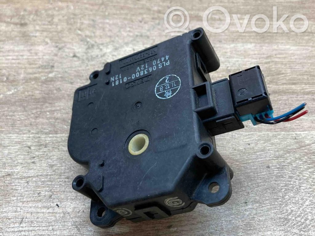 Toyota Prius (XW20) Motor/actuator clapetă aer
