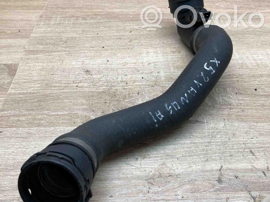 BMW X5 E70 Engine coolant pipe/hose 