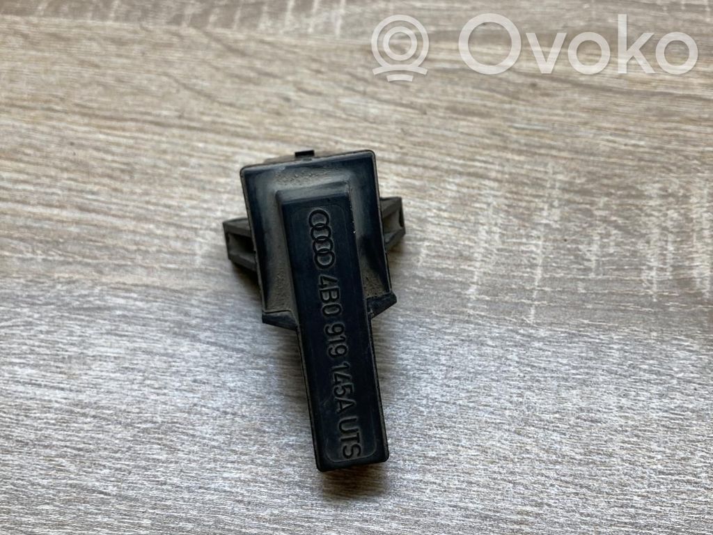 Audi A3 S3 8P Amplificator antenă aeriană 