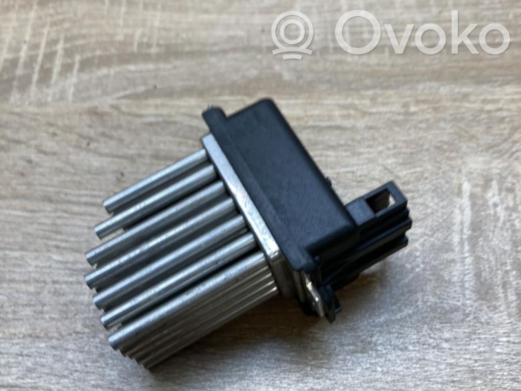 Motor aerotermă/rezistor ventilator   4B0820521,5DS006467