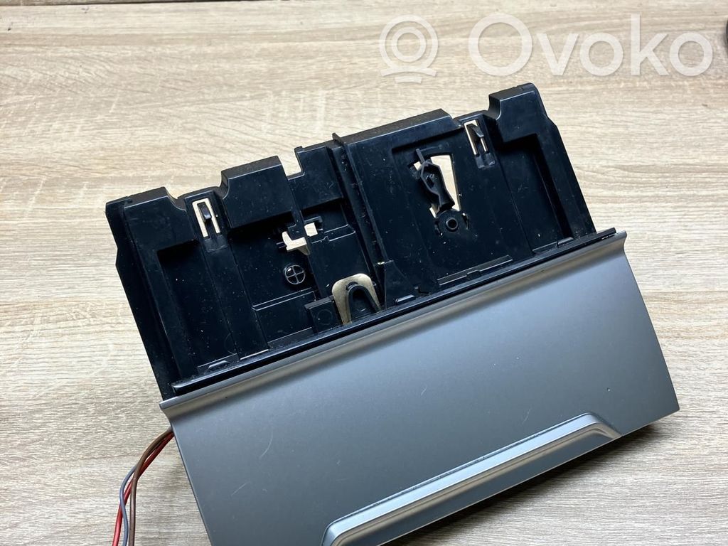 Volkswagen PASSAT B8 Posacenere auto 
