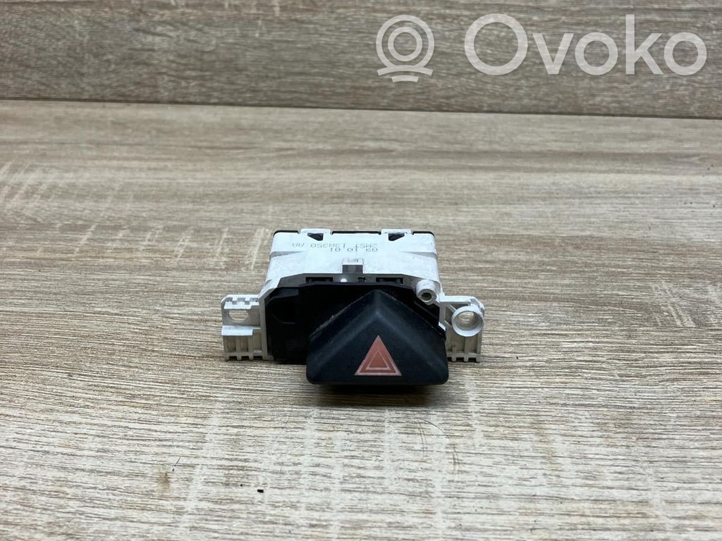 Ford Focus Hazard light switch 
