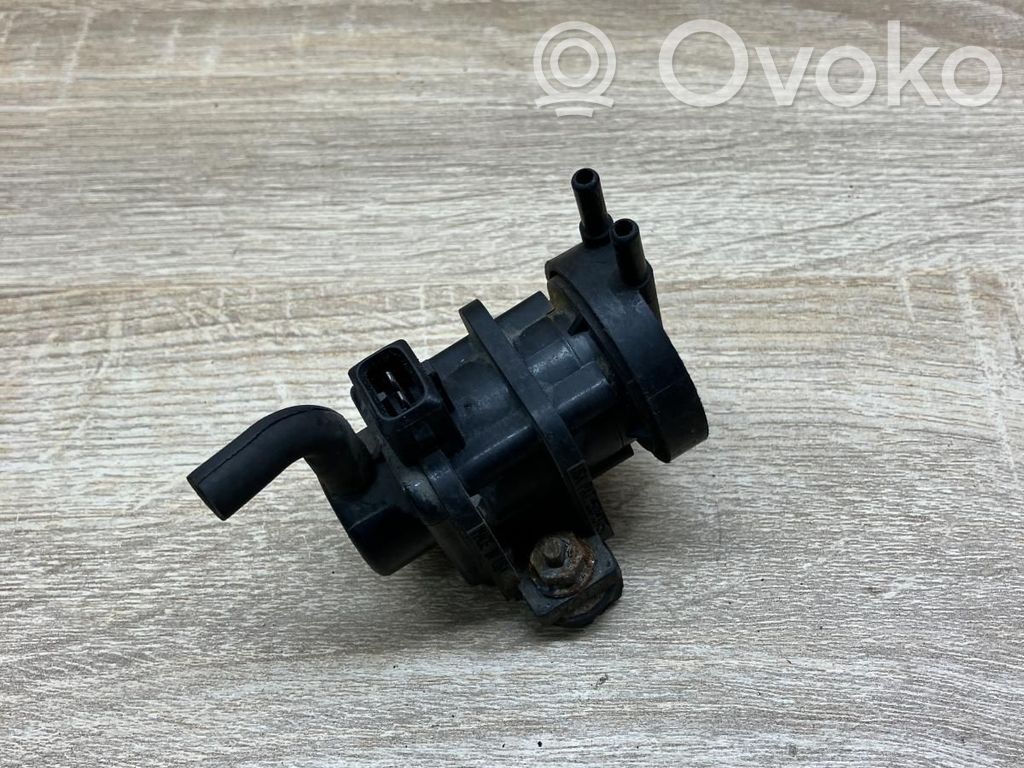 Opel Vectra C Supapă vacuum 