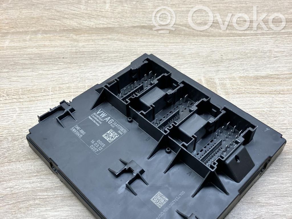 Volkswagen PASSAT B7 Modul confort 