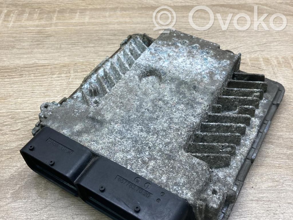 Volkswagen PASSAT B6 Engine control unit/module ECU 