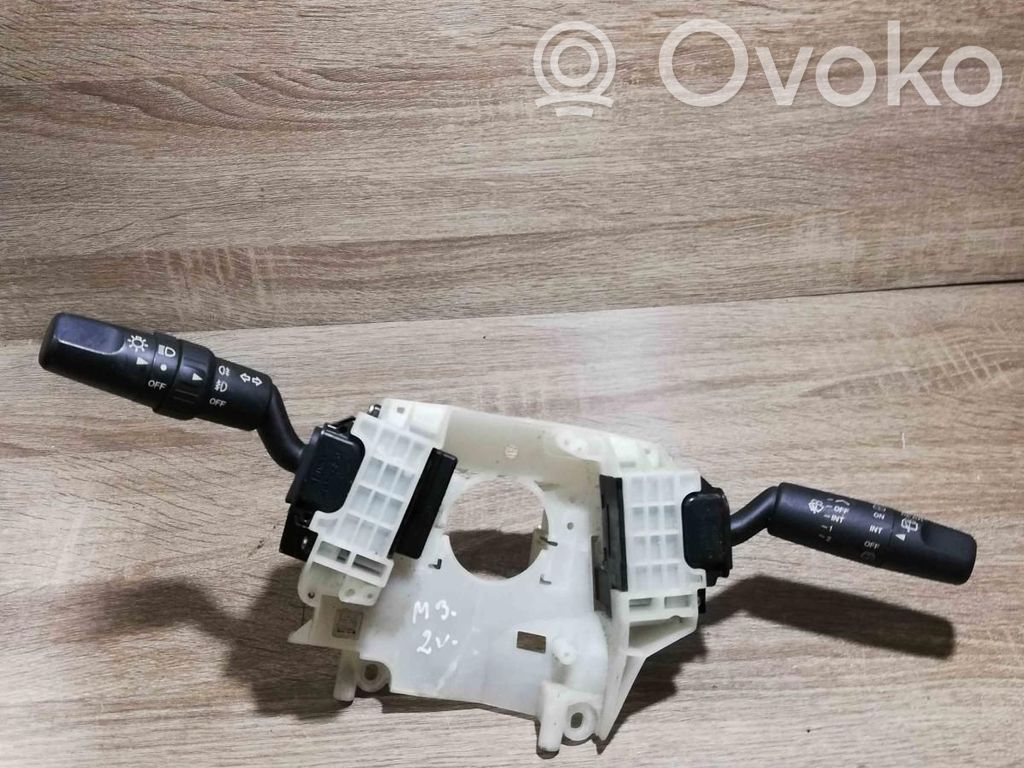 Mazda 3 I Wiper turn signal indicator stalk/switch 