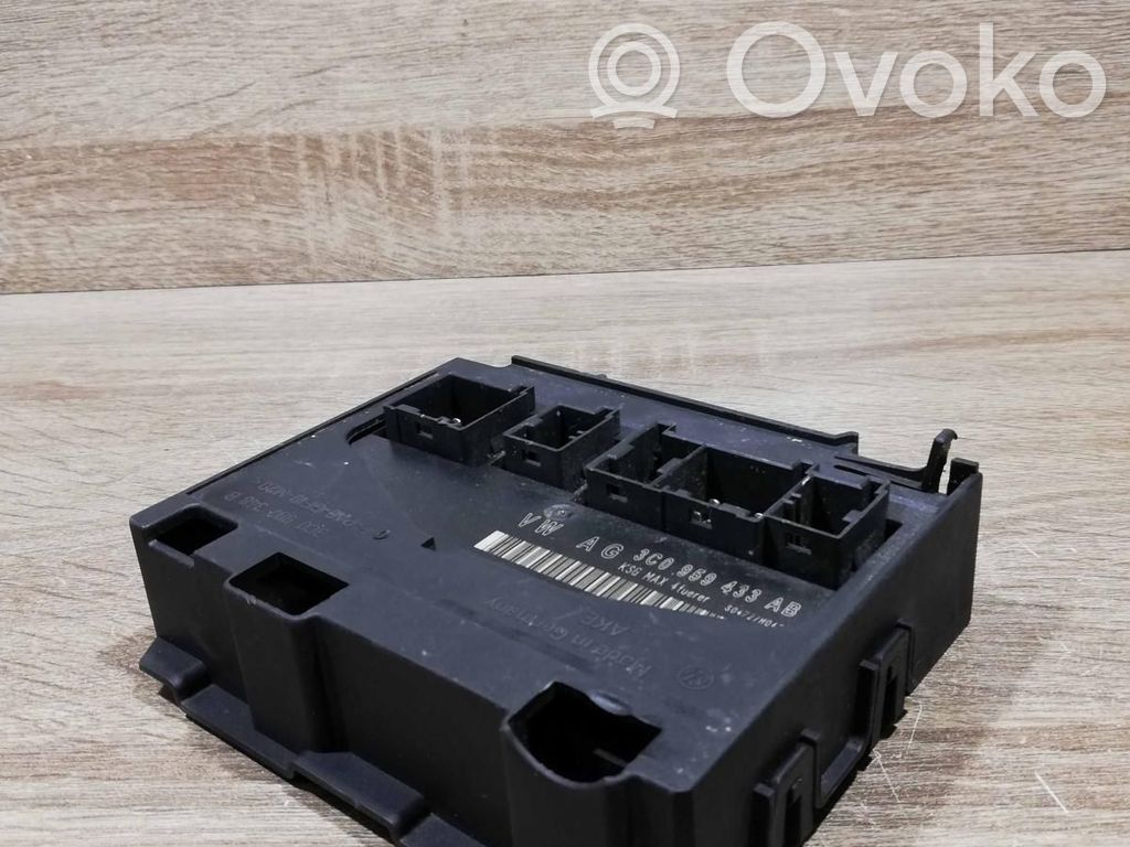 Volkswagen PASSAT B6 Modul confort 