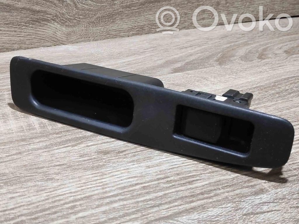 Nissan Qashqai Przyciski szyb 