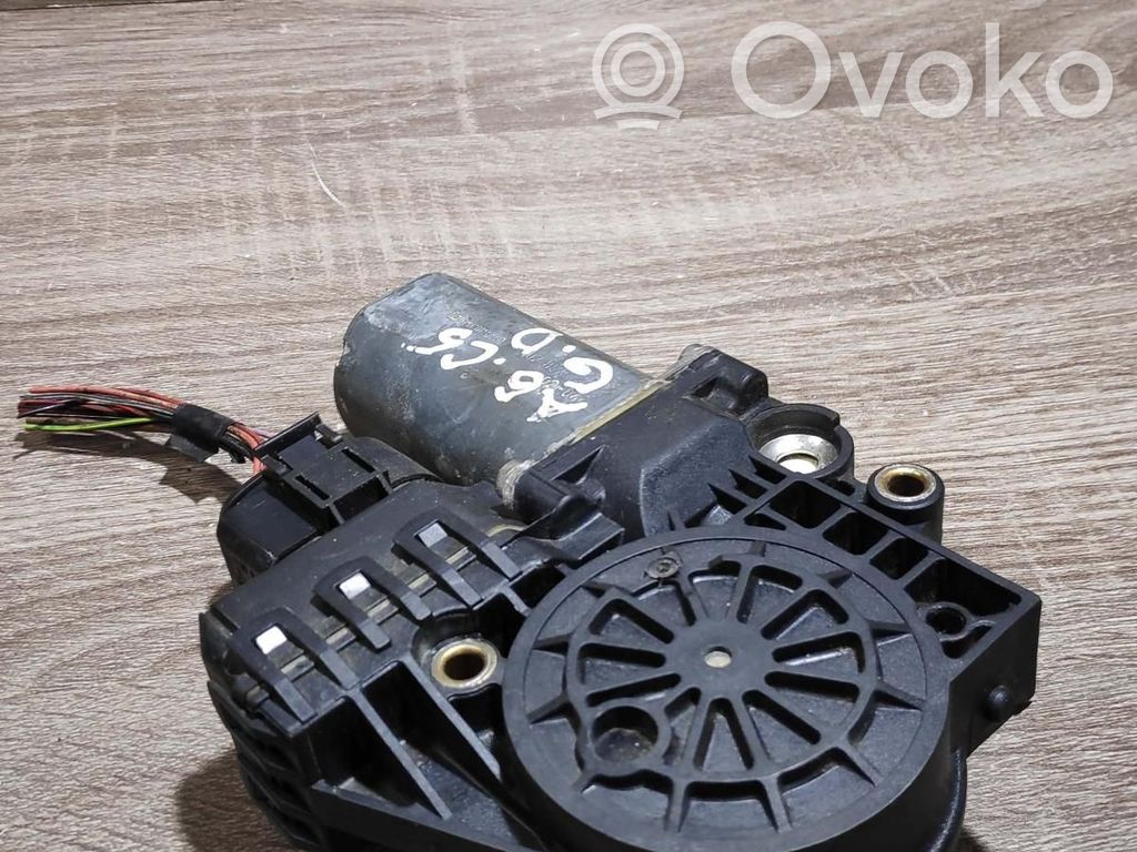 Audi A6 S6 C5 4B Motorino alzacristalli della portiera posteriore