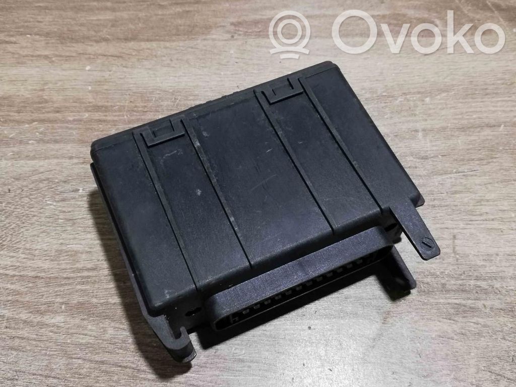 Volkswagen Golf II Unitate/modul de control cutie de viteze 