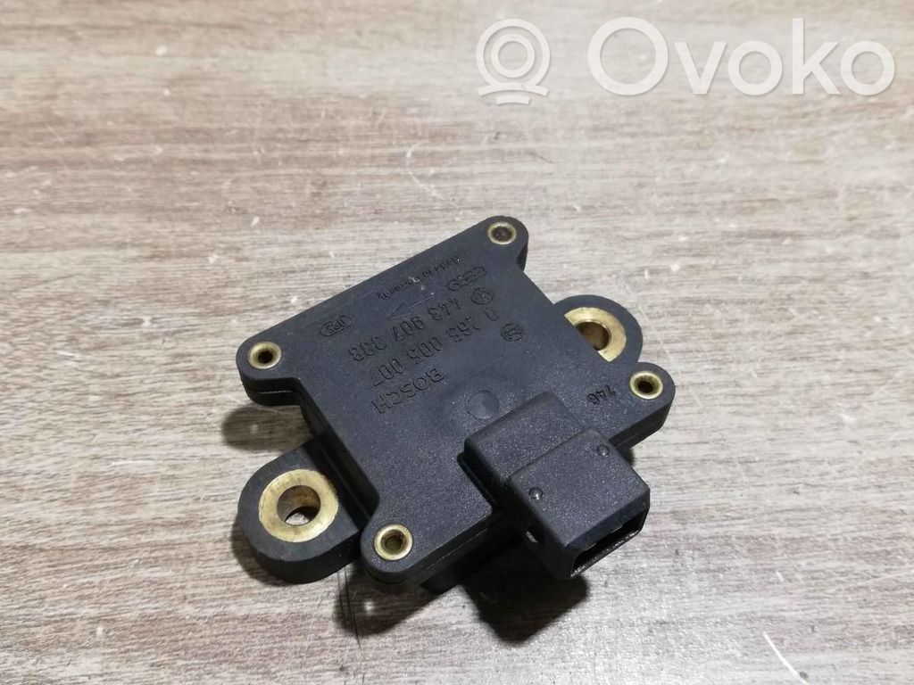 Audi A6 S6 C4 4A Senzor de accelerație ESP 