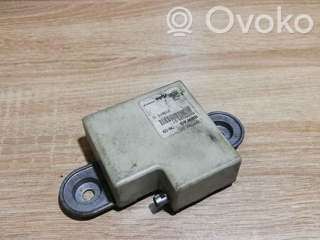 Amplificador de antena aérea   693502401