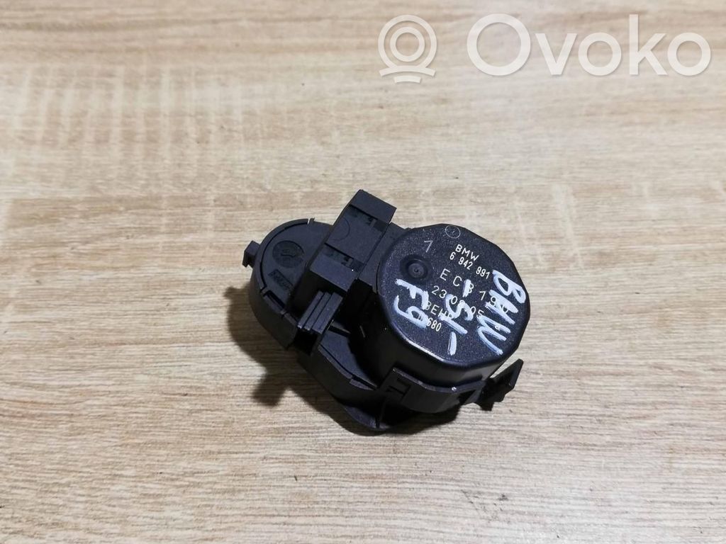 BMW 5 E60 E61 Motor/actuator clapetă aer 