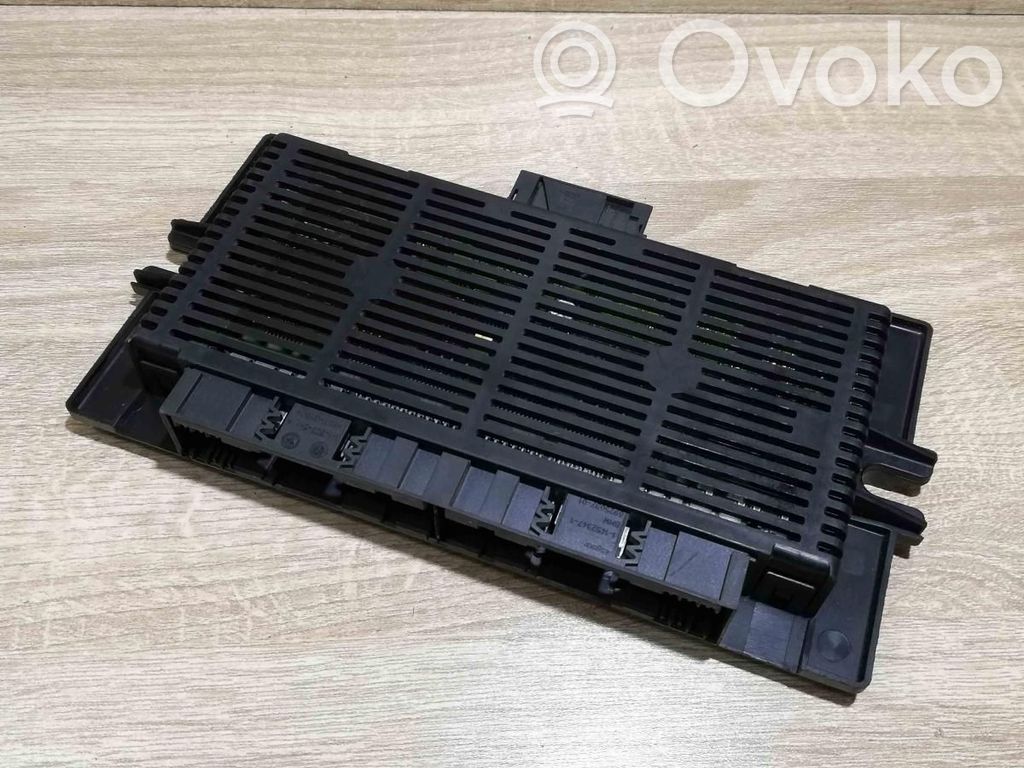 BMW 1 E81 E87 Module d'éclairage LCM 