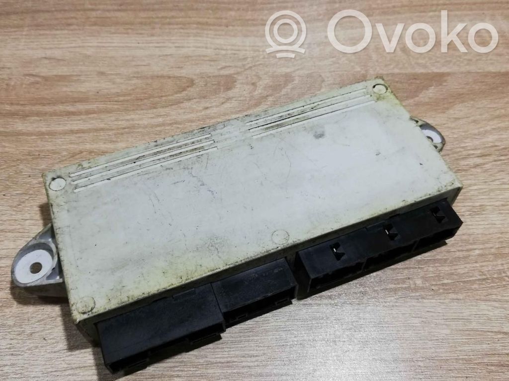 Unité de commande module de porte   6922265