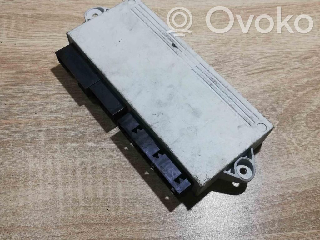 Unité de commande module de porte   6921979