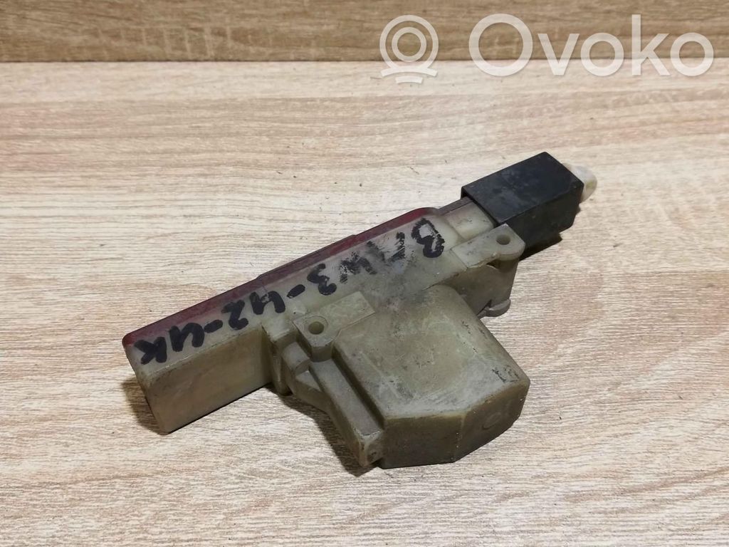 BMW 3 E30 Motor închidere centralizată 