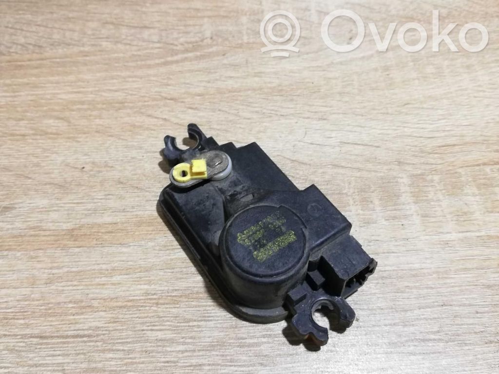 Mitsubishi Galant Moteur verrouillage centralisé