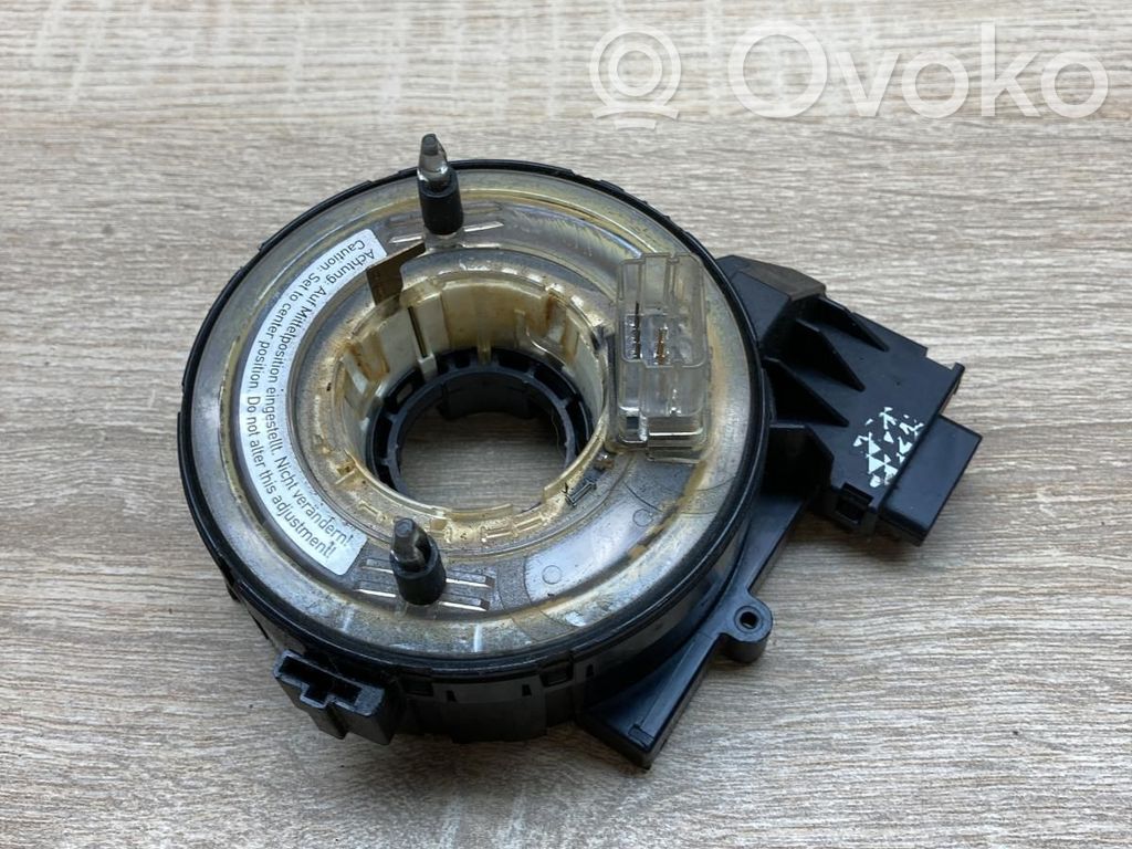 Audi A3 S3 8P Turvatyynyn liukurenkaan sytytin (SRS-rengas) 