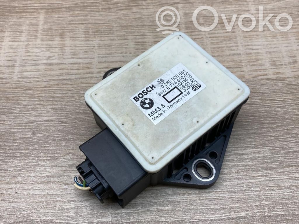 ESP Drehratensensor Querbeschleunigungssensor   6774602,0265005681