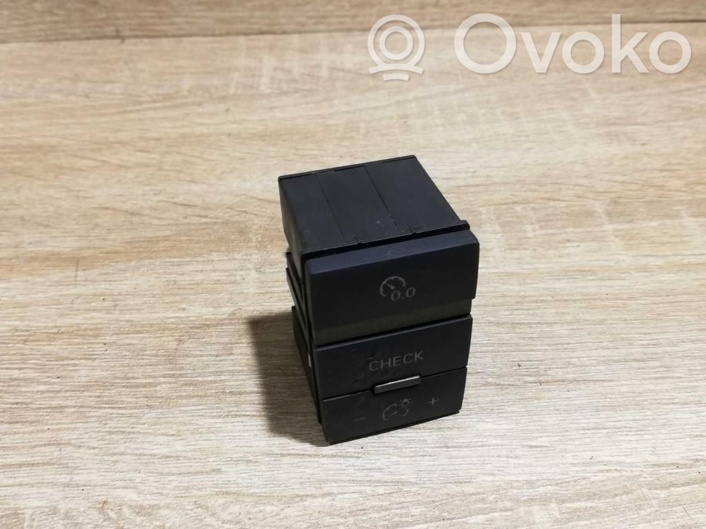 Audi A6 S6 C6 4F Interruttore di regolazione dell’illuminazione del quadro 