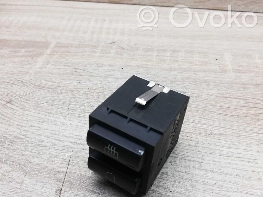BMW 3 E46 Windscreen/window heater switch 
