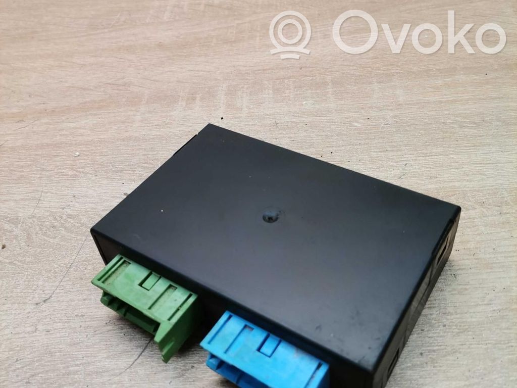 BMW 5 E39 Modul de control caroserie central 