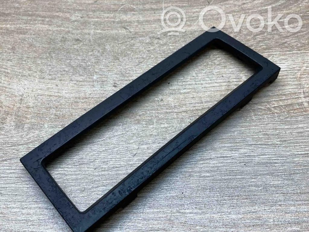 Volkswagen PASSAT B5.5 Console centrale, commande chauffage/clim 