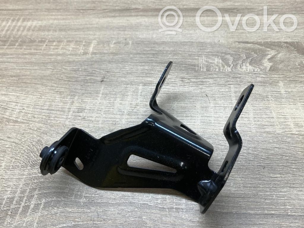 Renault Trafic III (X82) Support de pompe de direction assistée