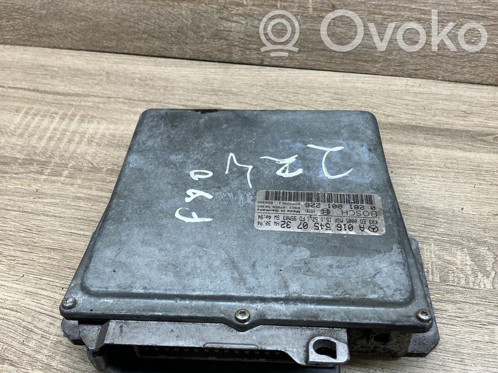 Mercedes-Benz C W202 Sterownik / Moduł ECU 